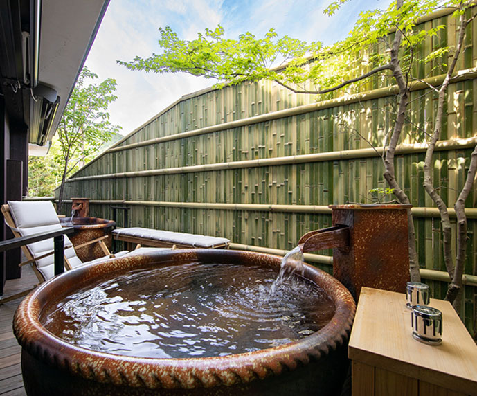 Open-air bath
